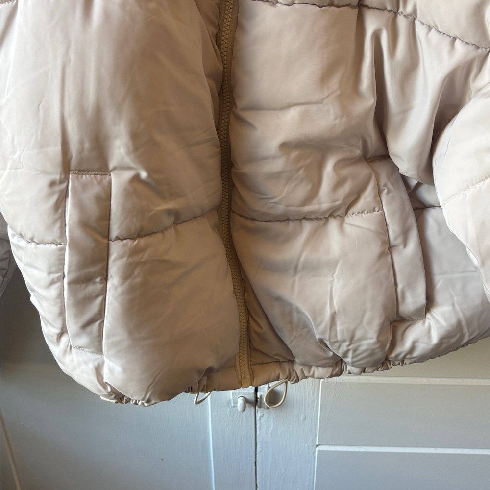 H&M Puffer Jacket - Picture 5 of 10